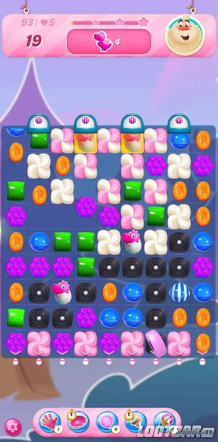 Candy Crush Saga gameplay showing colorful puzzle board and candies
