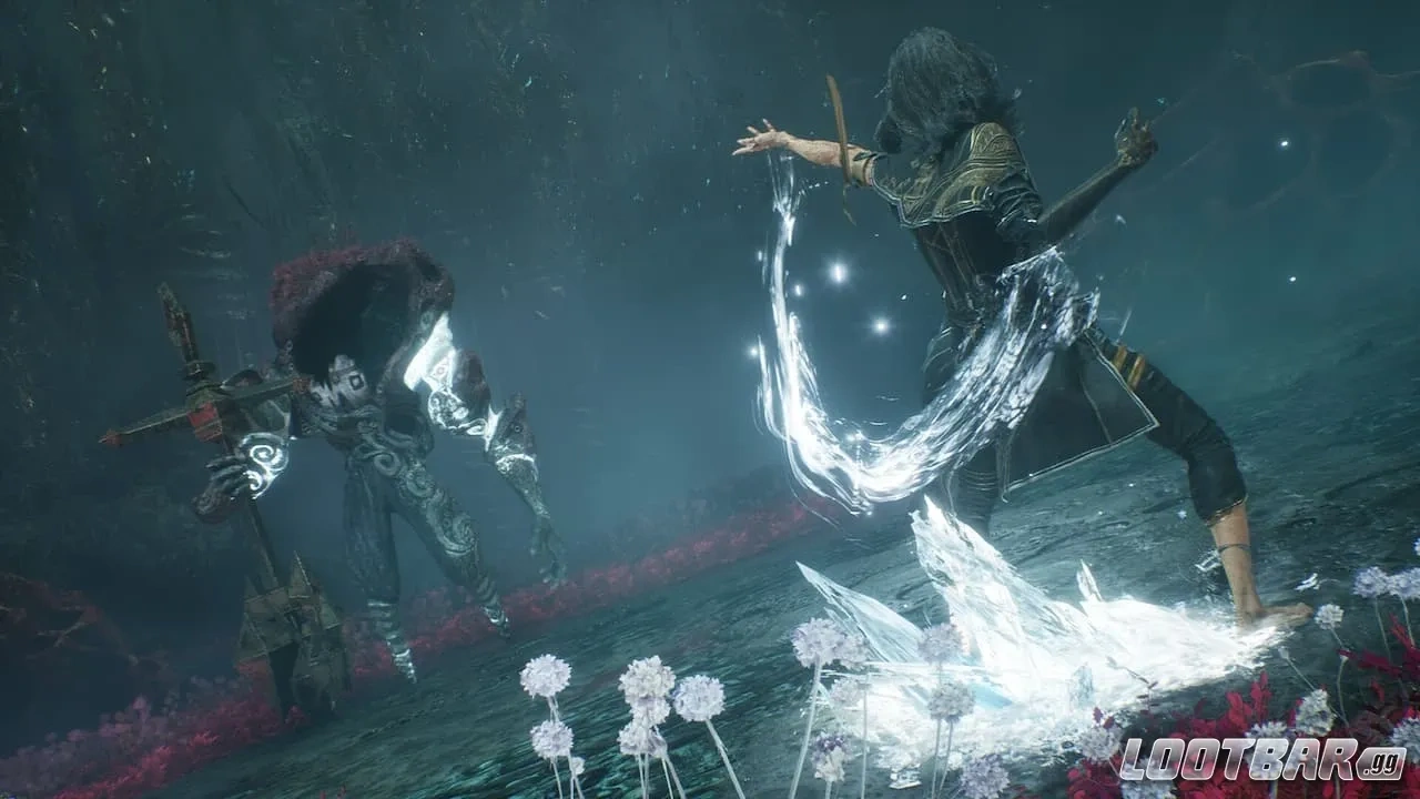 Lune fighting in Clair Obscur Expedition 33