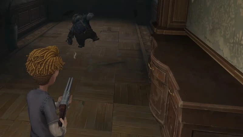 Using a shotgun in Identity V's Cryptic Notes mode